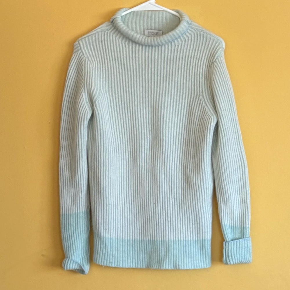 Kinross Cahmere Multi Plaited Rib Sweater. - Picture 2 of 4